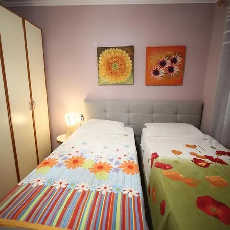 Apartment Esthersapartment Tirana