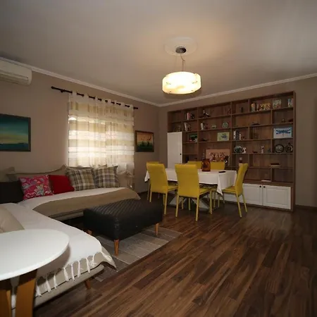 Apartment Esthersapartment *